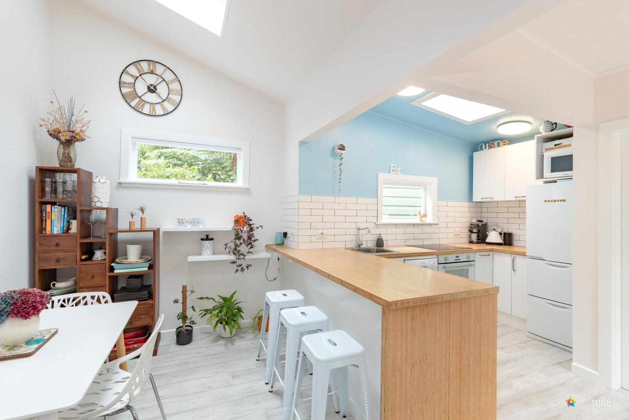 Peaceful & Private City Cottage With Carparks Wellington Exterior photo